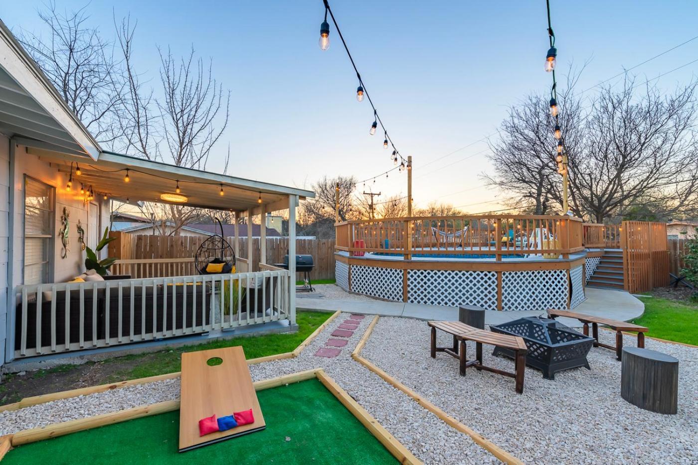Game Room, Pool & Fire Pit At The Medical Center San Antonio Zewnętrze zdjęcie